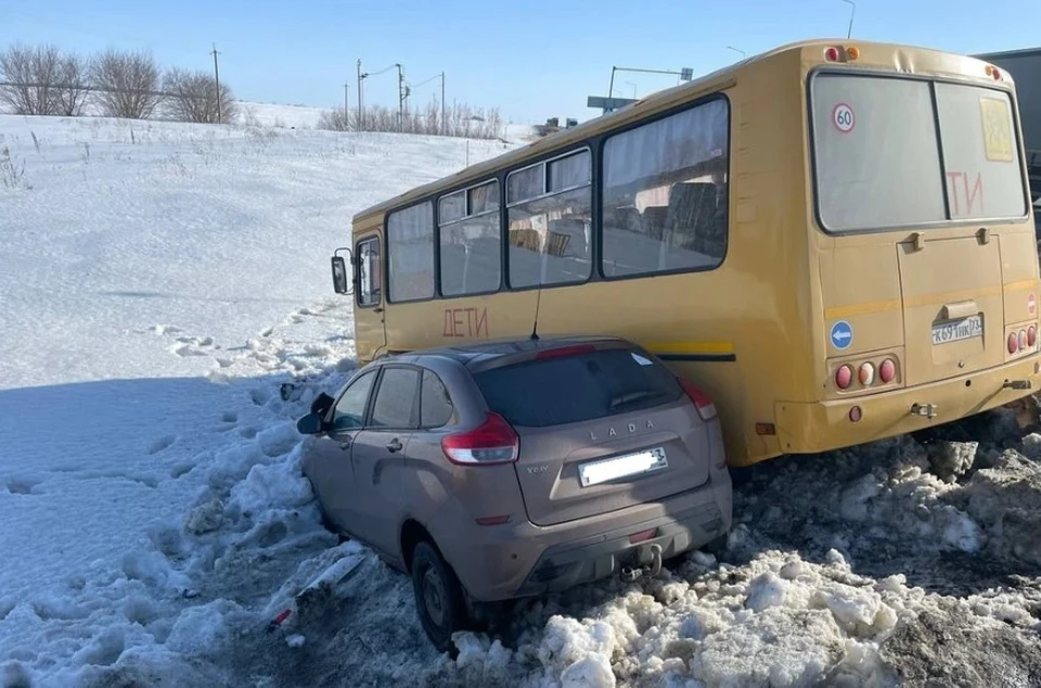 Школьный автобус попал в ДТП под Ульяновском, четыре человека пострадали. Фото: Прокуратура Ульяновской области