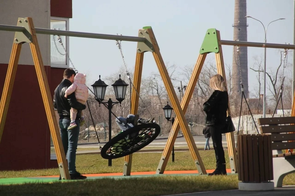 Во дворах отремонтируют дороги и установят современные детские игровые площадки. Фото (архив): ТГ/Хуснуллин