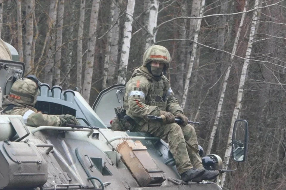 Российские военные полностью зачистили от украинских боевиков село Козинка