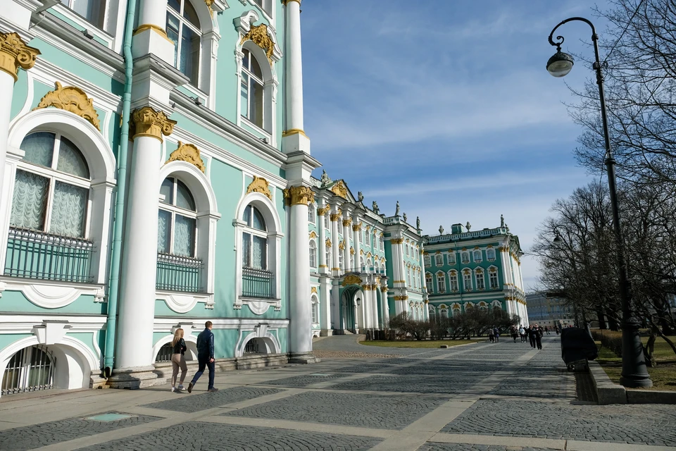 Солнце во второй декаде марта в Петербурге светило всего 22,7 часа.