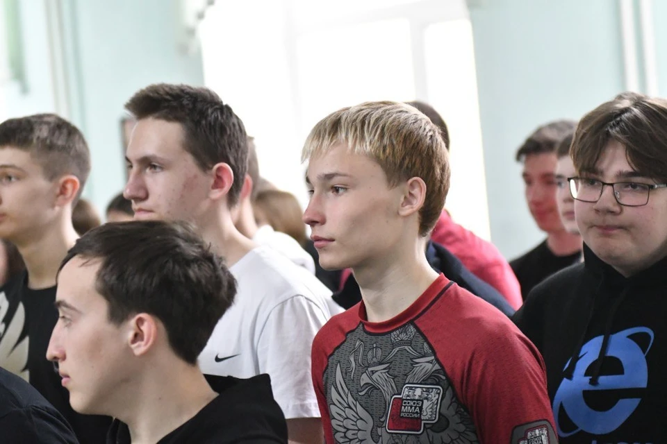 В Кузбассе открылась патриотическая смена для детей героев СВО.