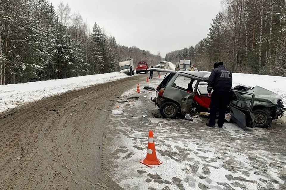 Авария произошла днем 28 марта. Фото: ГИБДД по Свердловской области