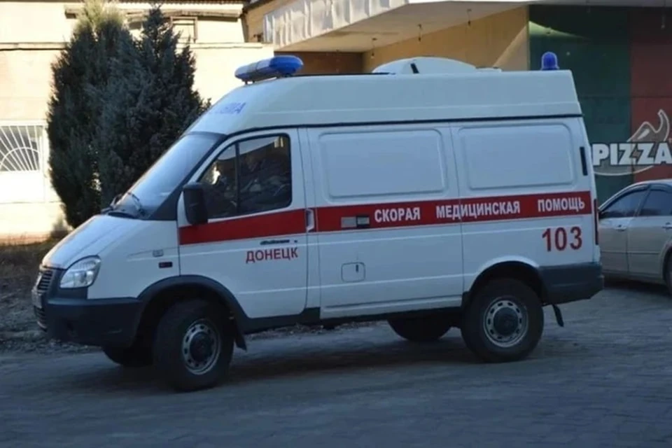 В Петровском районе Донецка в результате обстрела со стороны ВСУ ранен мужчина
