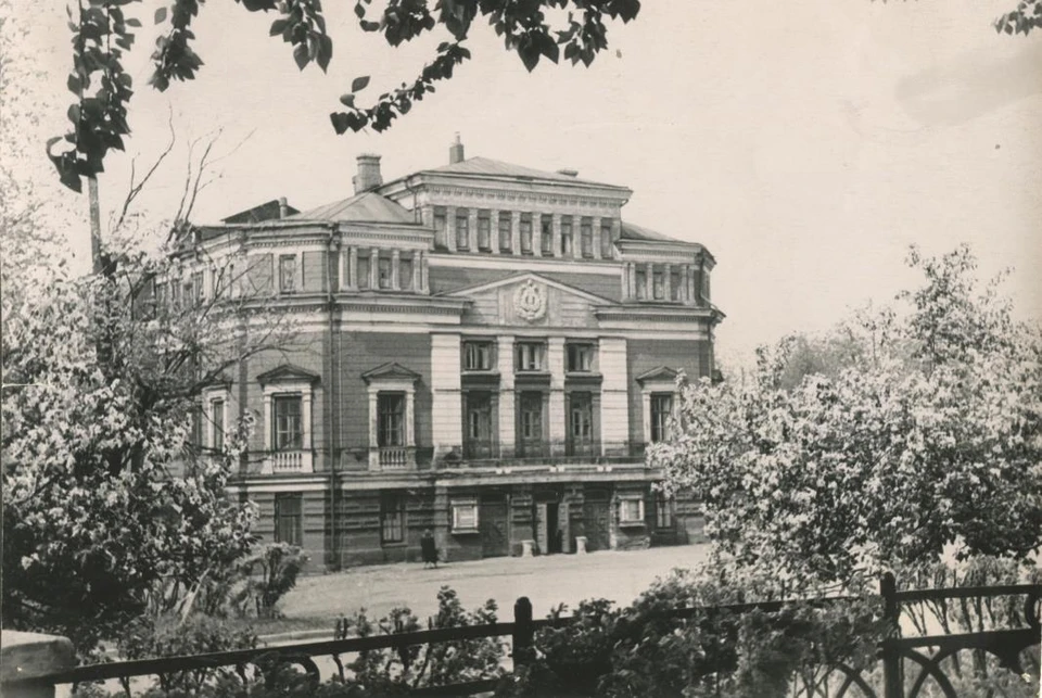 Пермская городская Дума выделила на строительство театра около 30 тысяч рублей.