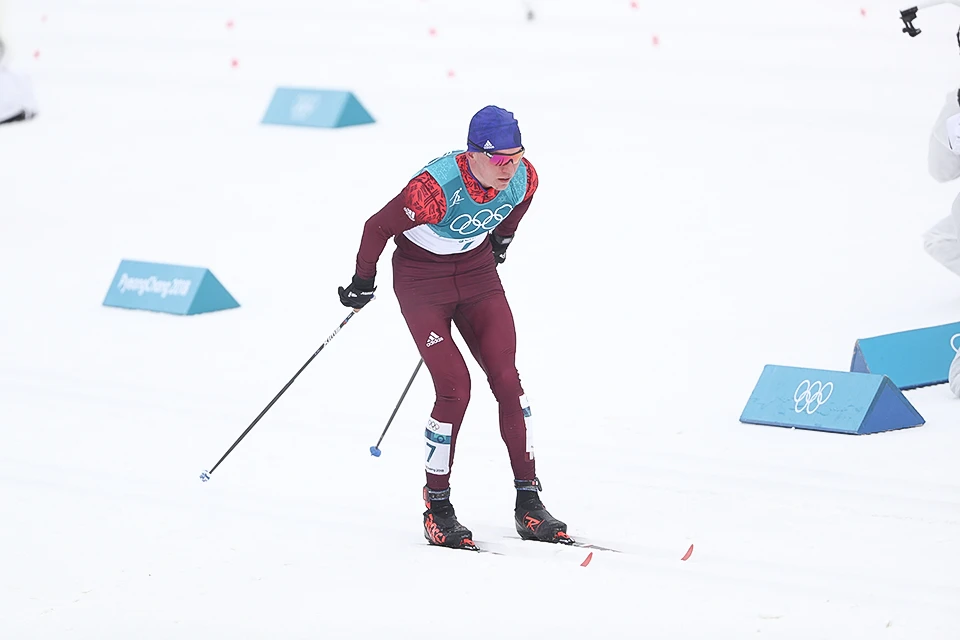 Александр Большунов уже стал завсегдатаем лыжных гонок, которые проходят в Мурманской области.