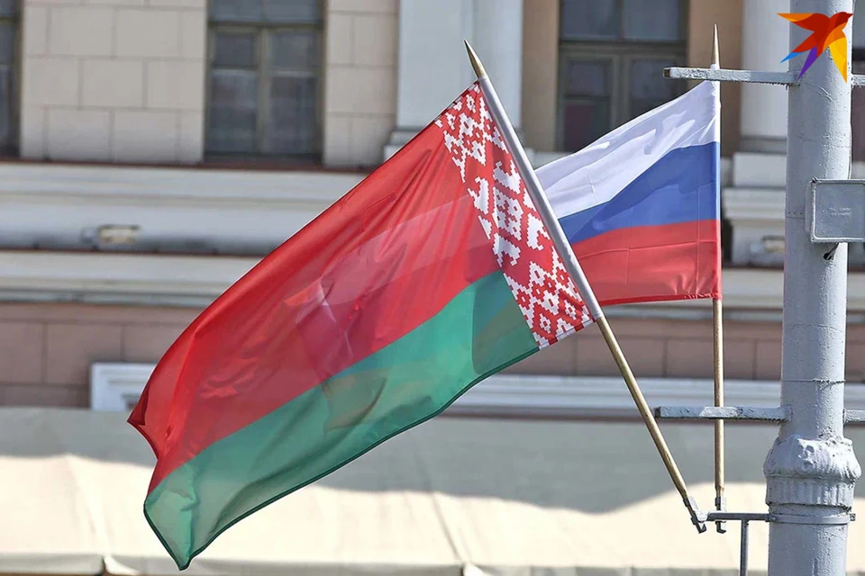 В московском Музее Победы развернули флаги Беларуси и России 2 апреля в День Единства. Снимок носит иллюстративный характер.
