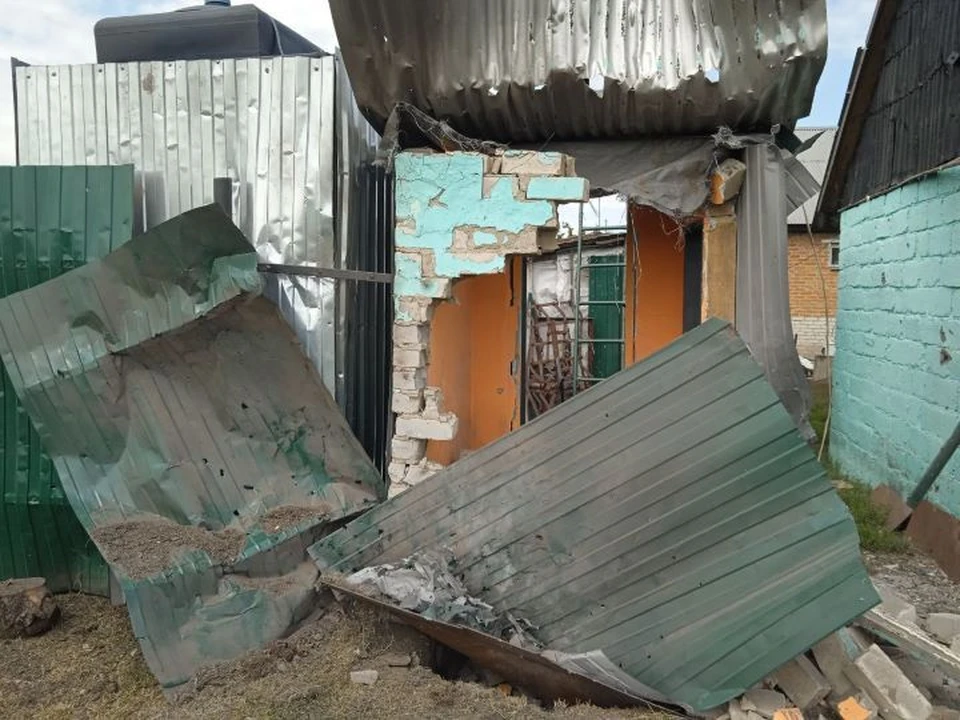 Сейчас восстановление идет сразу в нескольких селах Курской области