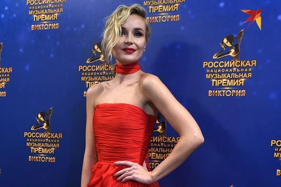 Критик Соседов заявил, что певица Полина Гагарина должна звучать с паузами