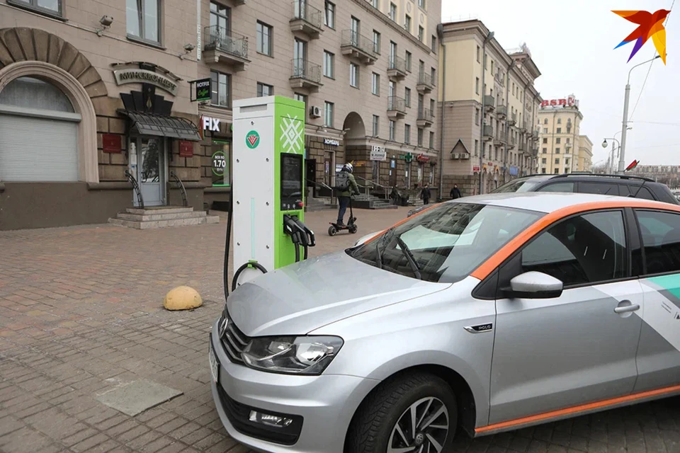 В Минэнерго сказали, что количество электромобилей в Беларуси к 2030 году может достичь 300 тысяч. Снимок носит иллюстративный характер.
