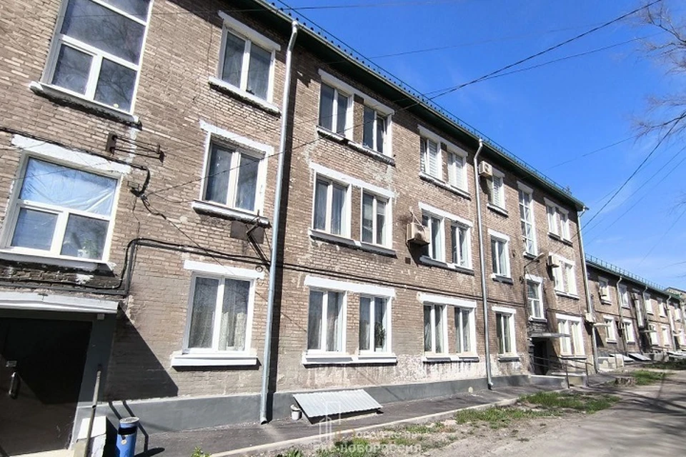 В Ильичевском районе Мариуполя завершили ремонт двухэтажного дома. Фото: «РКС-НР»