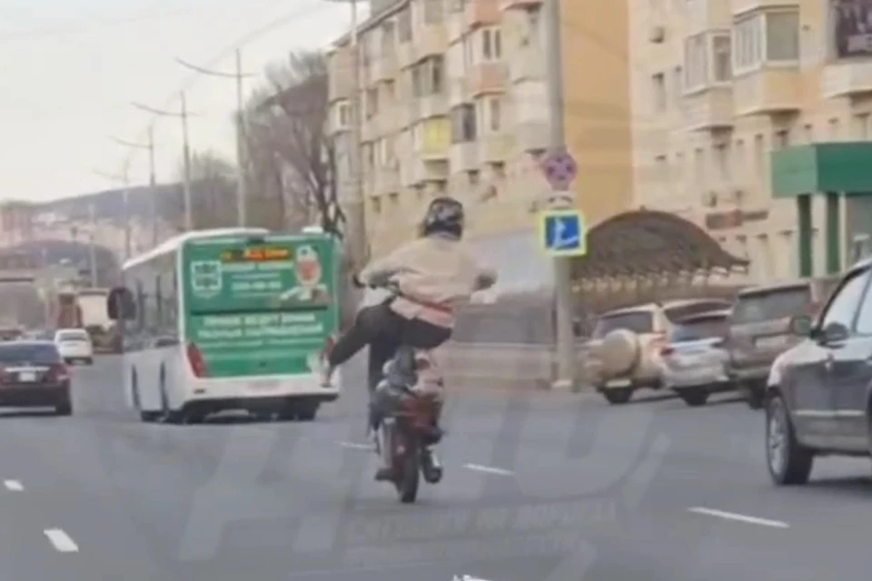 В социальных сетях многие негативно отнеслись к уведенному. Фото: принтскрин видео DPS VL.