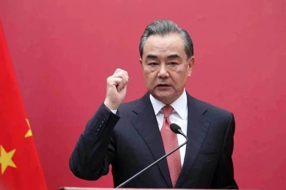 Глава МИД КНР Ван И: Китай выступил за созыв конференции по Украине с участием Москвы и Киева