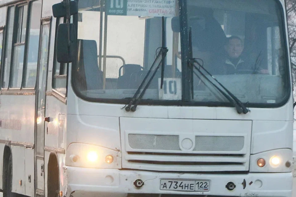 Для работы по этим маршрутам требуется 36 автобусов в будни и 32 в выходные дни