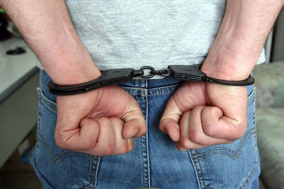 В Кирове росгвардейцы задержали двух искавших наркотики мужчин