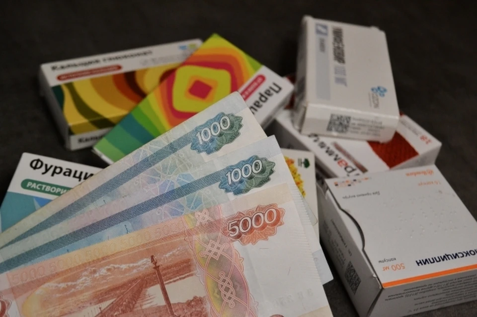 Лекарства стали дороже на 4%, а цены на препараты из перечня ЖНВЛП выросли на 6,8%.