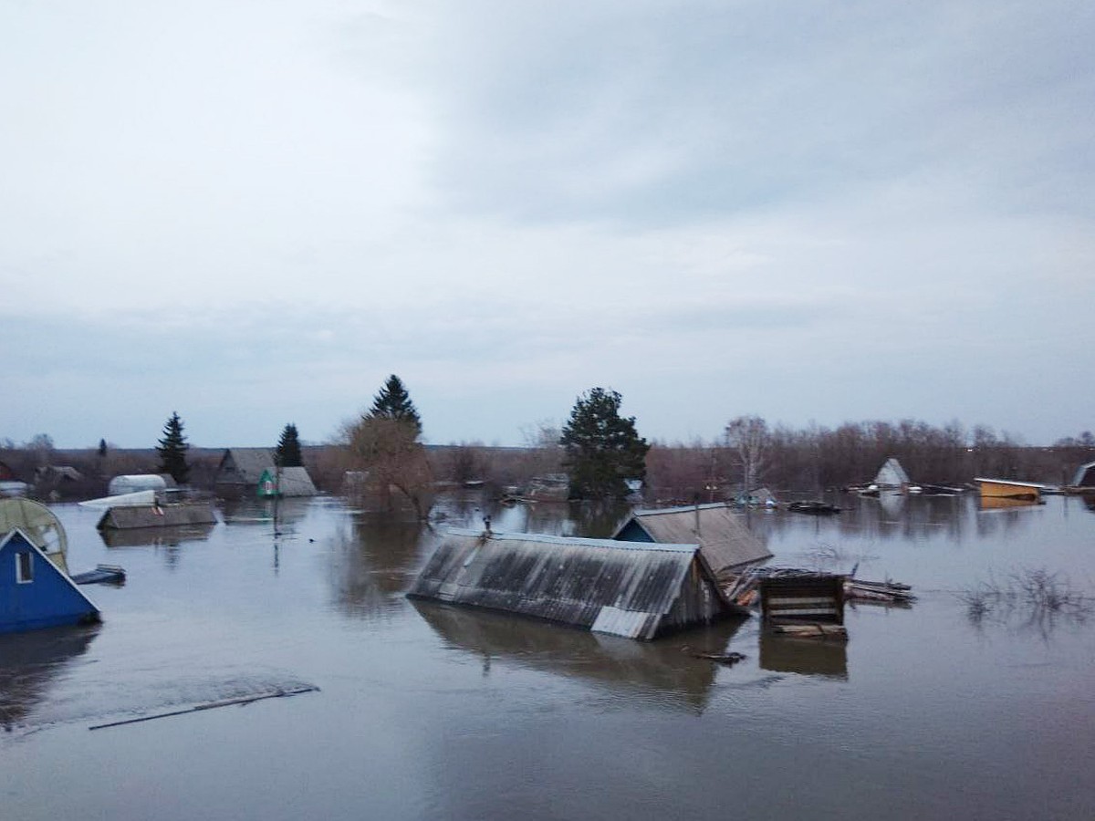 Паводковая ситуация в Кургане на 19 апреля 2024: удержит ли дамба воду,  какая компенсация положена - KP.RU