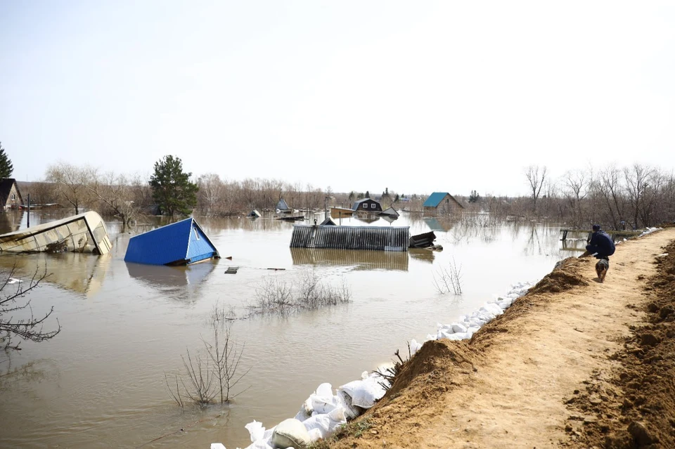 По данным МЧС России, в регионе подтоплено почти 2 тысячи жилых домов. Фото: правительство Курганской области
