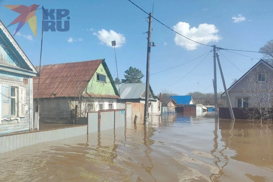 Жителям СНТ помогут с восстановлением электроснабжения дач