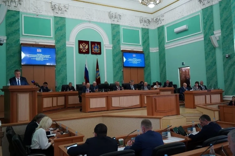Брянский губернатор выступил с ежегодным докладом о работе правительства региона