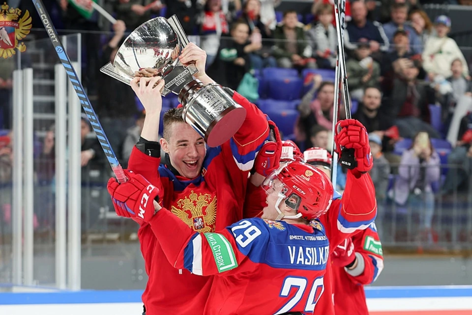 Молодежная сборная России по хоккею выиграла на Кубке Будущего в Новосибирске. Фото: Федерация хоккея России