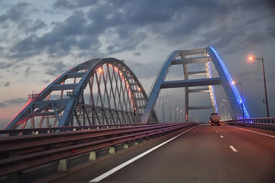 Гемпель назвал намек об ударе по Крымскому мосту оскалом террористов