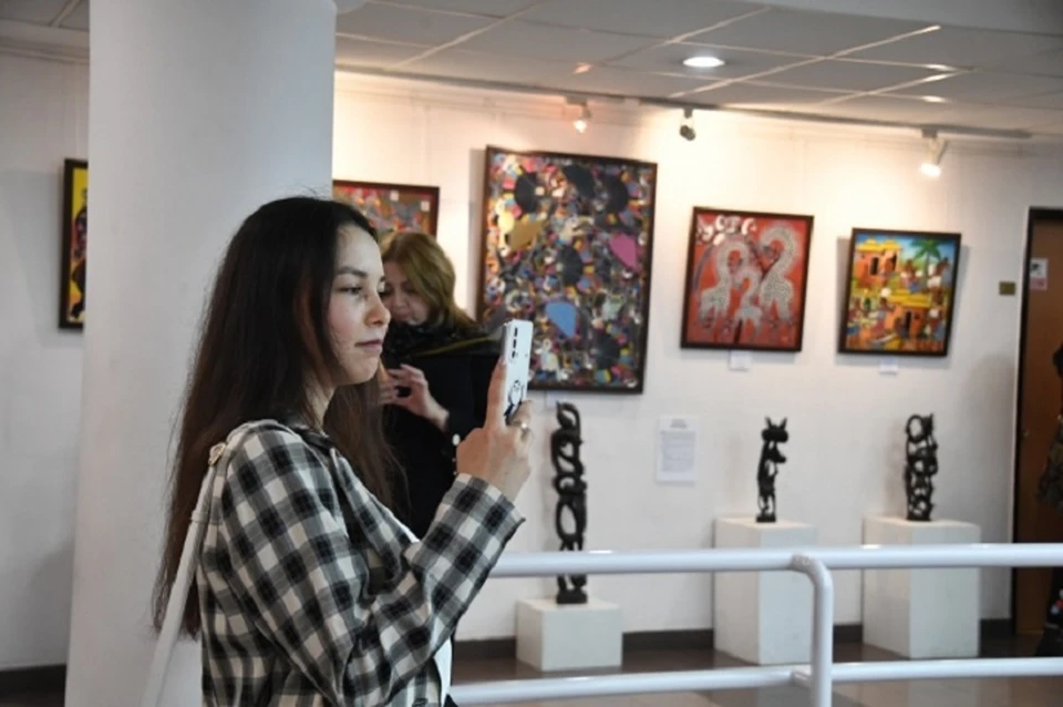 Более 200 работ представили художники со всей России на выставке в Кисловодске