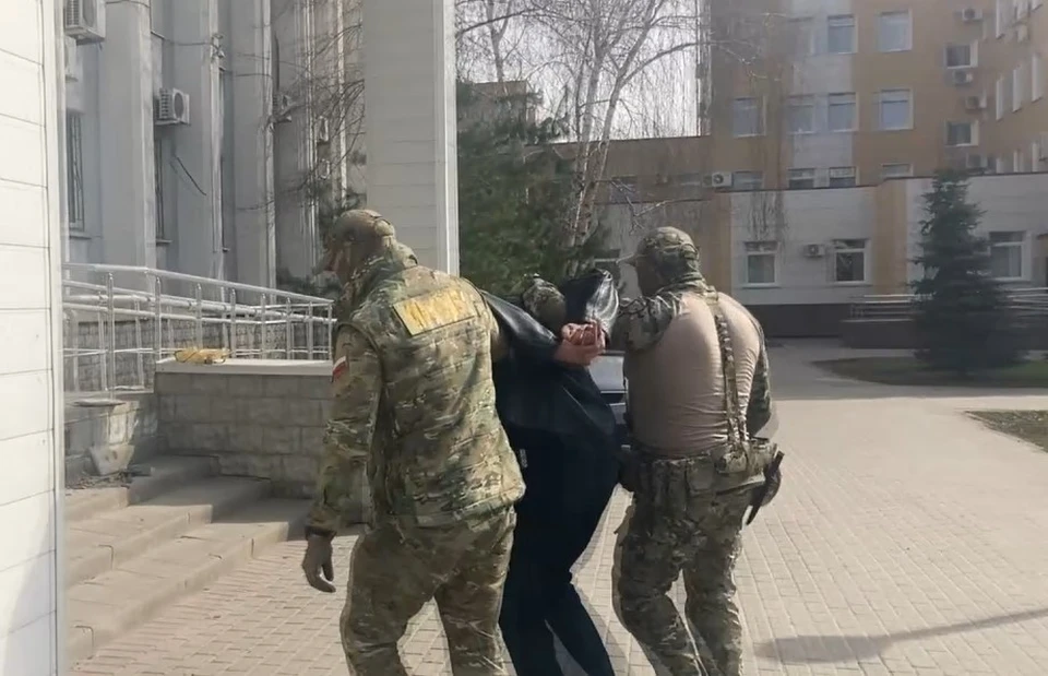 Мужчину завербовали украинские спецслужбы