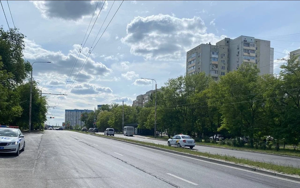 В Ростове-на-Дону на Таганрогской водитель мотоцикла сбил пожилую женщину. Фото: УГИБДД по Ростовской области