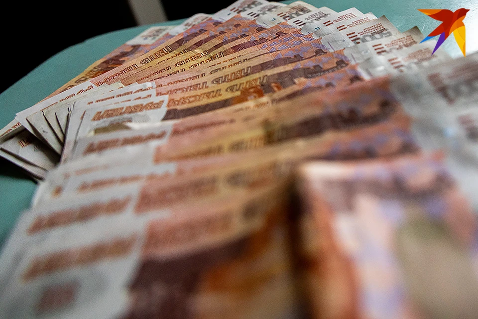 Согласно данным аналитиков, в Кольском Заполярье уже сейчас четверть жителей получает зарплату в 100 тысяч рублей .