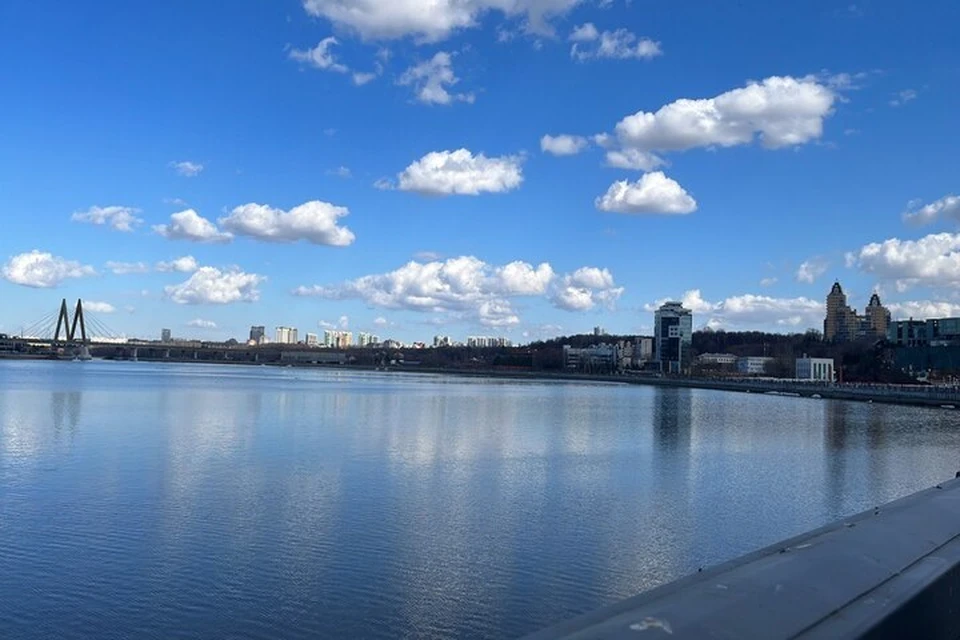 В Казани мост Миллениум испытывает высокую нагрузку.
