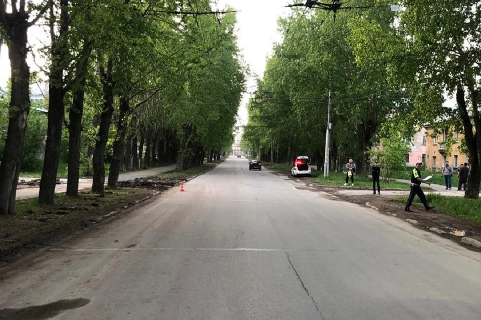 В Новосибирске под колеса автомобиля попала 13-летняя девочка. Фото: ГИБДД по НСО
