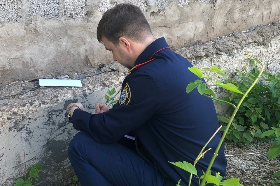 Уголовное дело возбуждено в отношении трех жителей города 36, 18 и 17 лет.