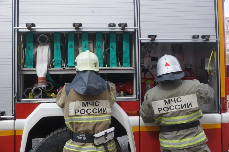 В Ульяновской области за день сгорел дом, две бани и хозпостройки