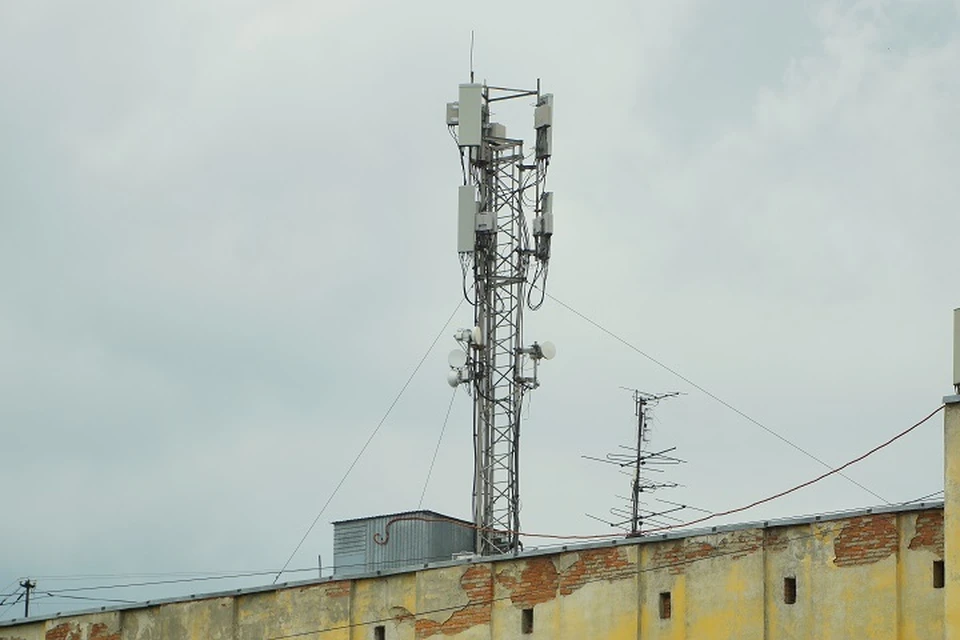 Кабель связи похитили с крыши многоэтажки в Хабаровске