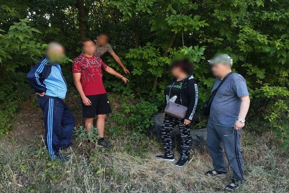В Донецке задержали двух молодых парней за незаконный сбыт наркотиков. Фото: МВД ДНР