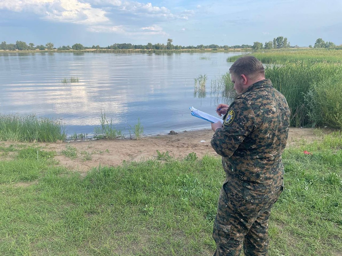 В поселке Водник в окрестностях Саратова утонул молодой человек - KP.RU