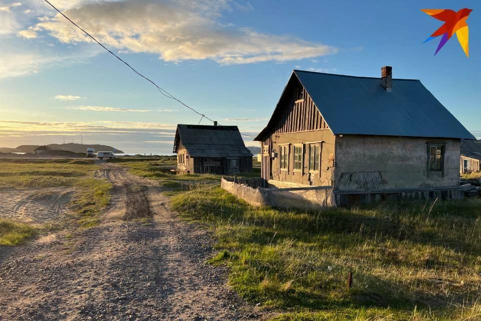 Из-за московских цен на съем жилья в Териберке учитель истории остался ...