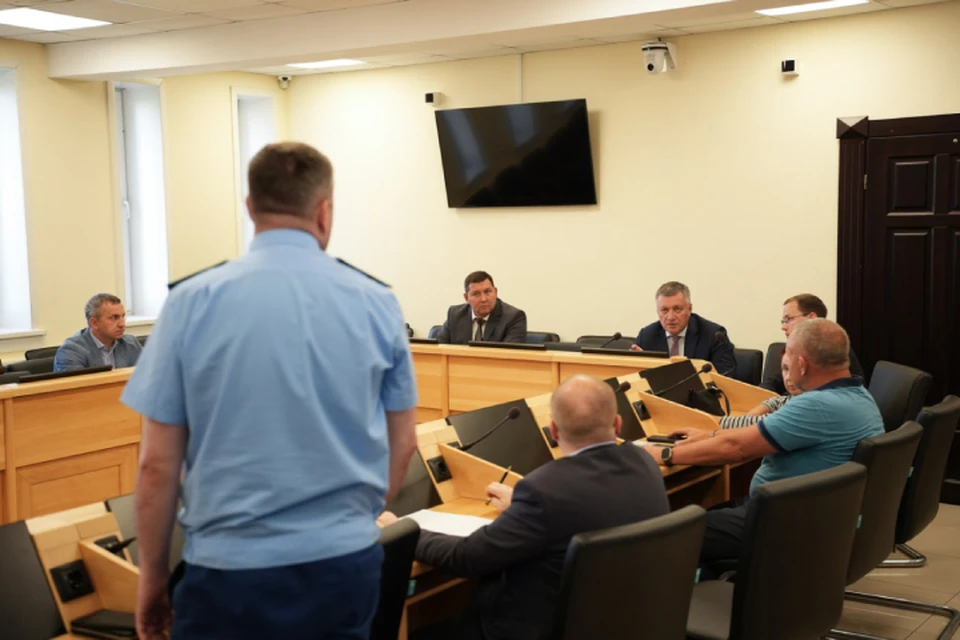 Губернатор Иркутской области Игорь Кобзев встретился с жительницей Шелехова.