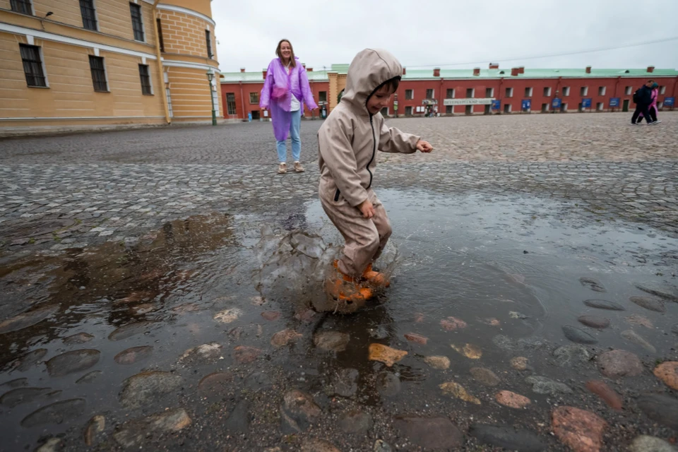 Сильные ливни придут в Петербург 19 июня - KP.RU