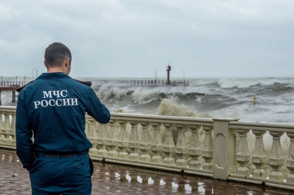 Спасатели настоятельно не рекомендуют заходить в море в алкогольном опьянении