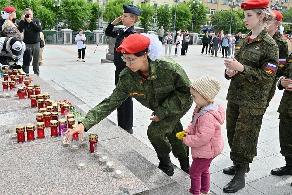 Память героев почтили на площади «Город воинской славы»