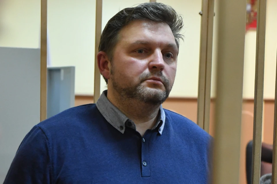 Рассмотрение апелляции по делу Белых отложили на 8 июля.