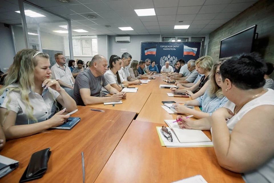 Олег Моргун на аппаратном совещании сообщил, что в Мариуполе продвигают проект экологического и туристического направлений. Фото: ТГ/Моргун