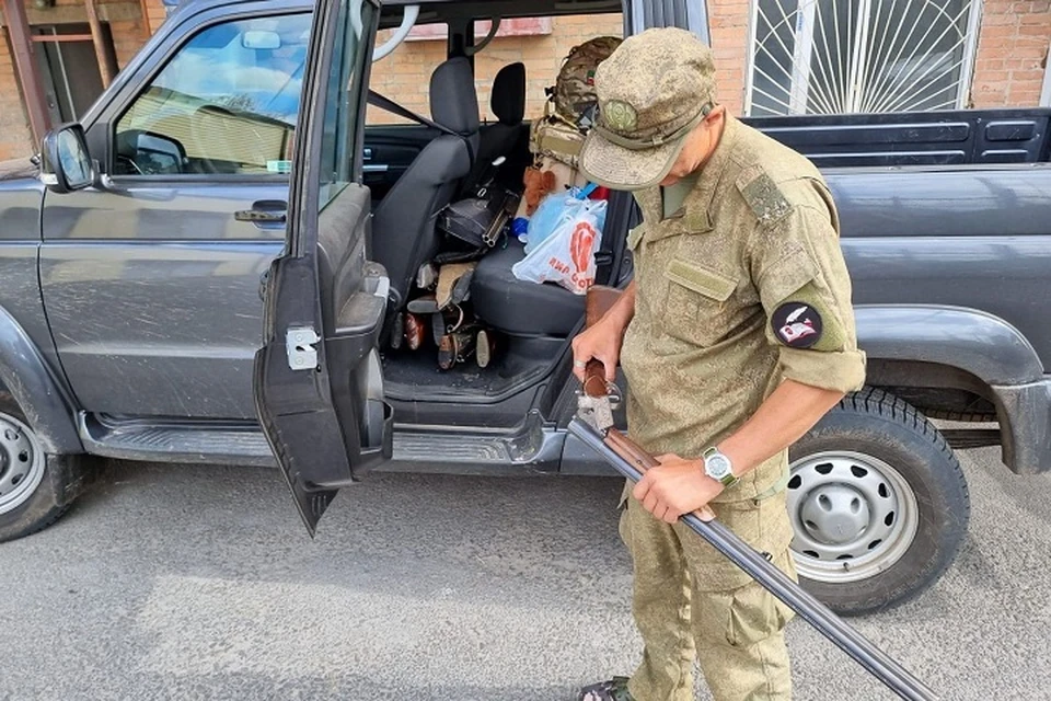 Вооружение с патронами калибра 12 и 16 военные используют против БПЛА. Фото: сайт правительства Ростовской области