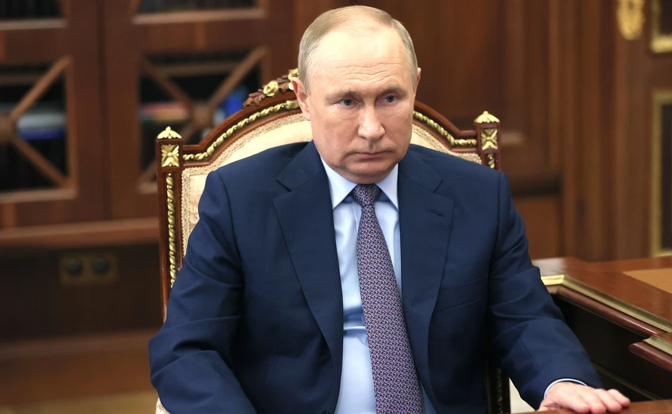 Путин во вторник проведел встречу с главой «Газпром нефти» Дюковым