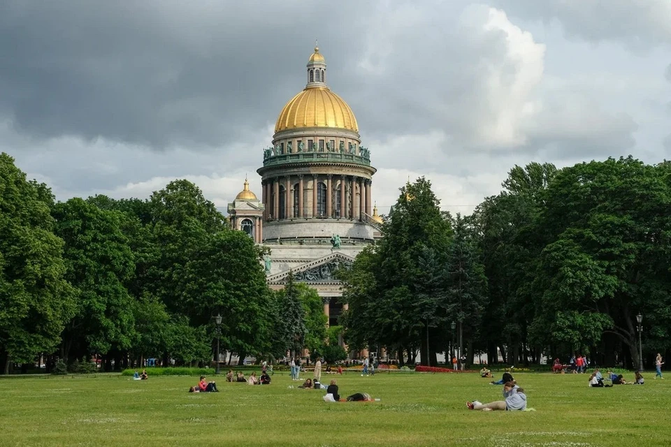 Пасмурная погода ожидается в Петербурге в четверг, 4 июля.