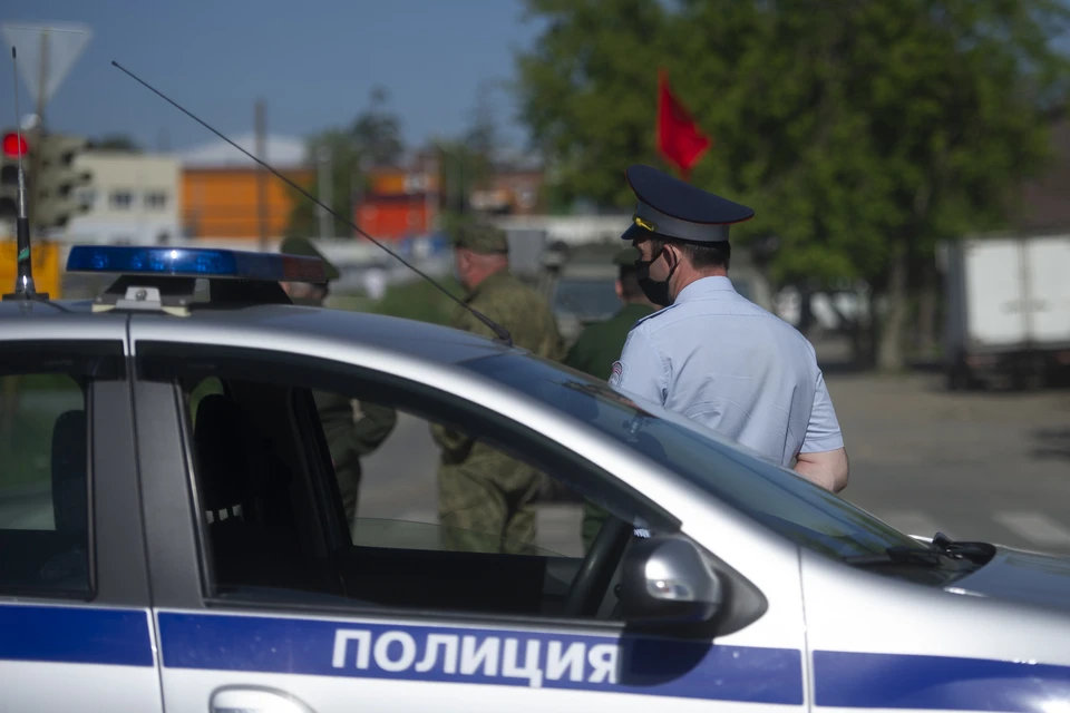 Полиция проводит проверку после драки мигрантов в Нижнем Новгороде.