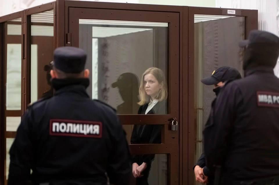 К террористке также поданы иски на сумму более 16 млн рублей.