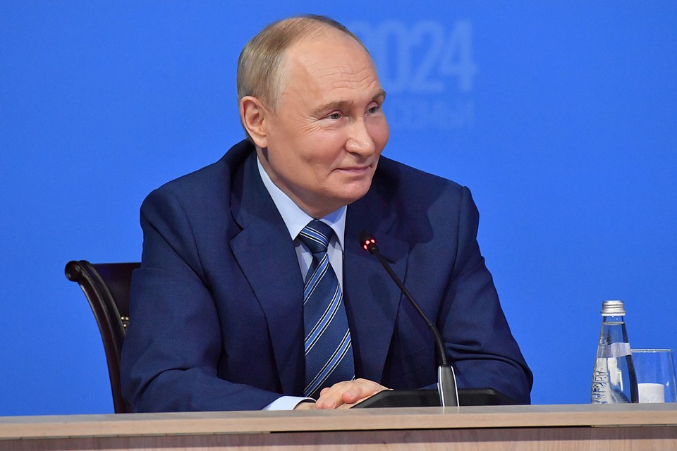 Владимир Путин - на ВДНХ: Нам есть чем гордиться и что защищать
