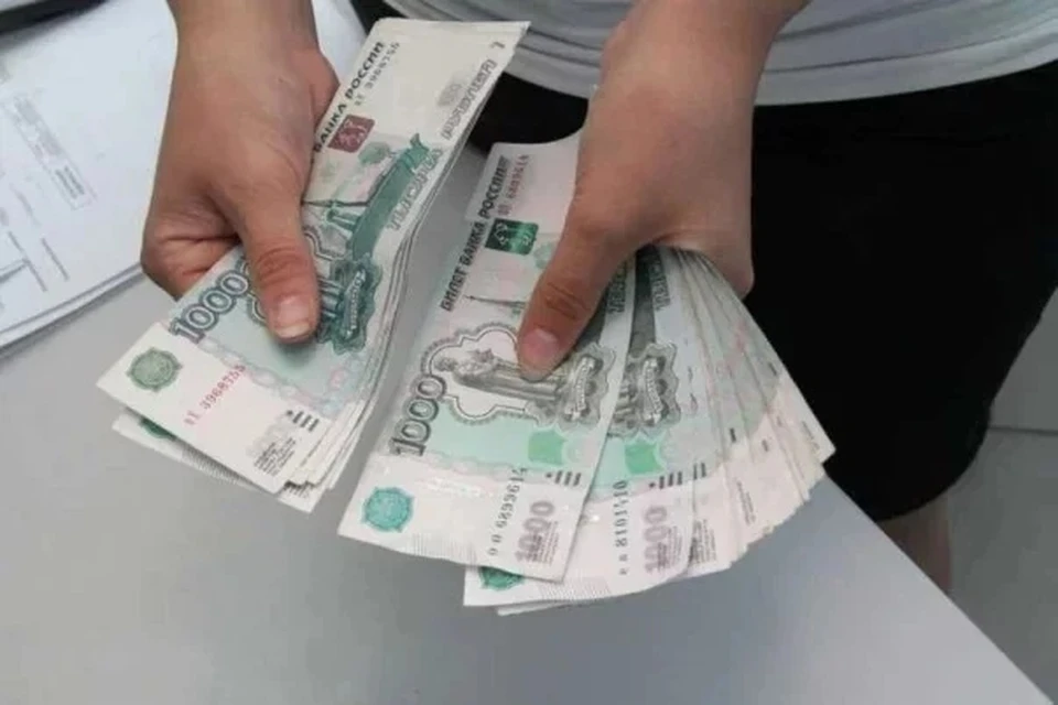 В Калужской области начальницу отделения почты подозревают в присвоении 110 000 рублей